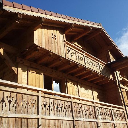 Magnifique Chalet Au Coeur Du Village Du Reposoir Le Reposoir Exterior foto