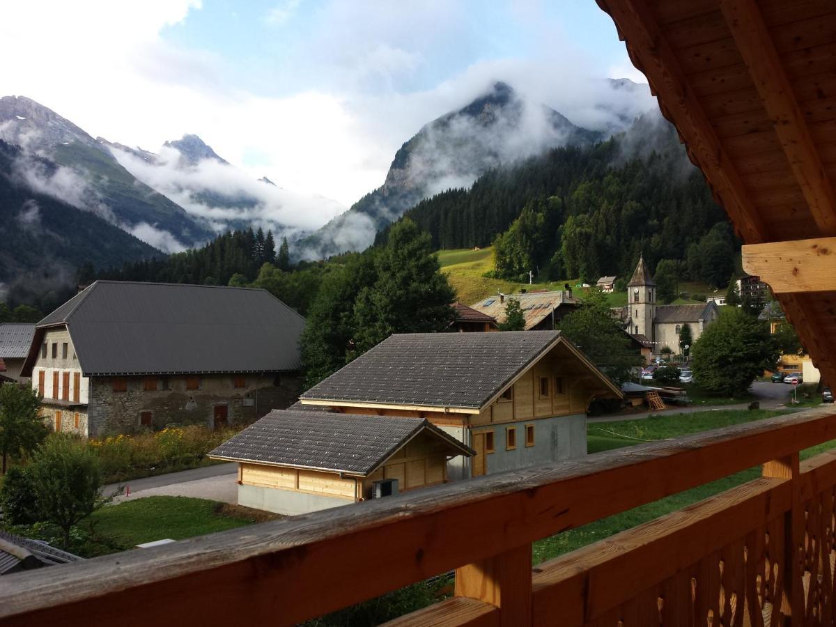 Magnifique Chalet Au Coeur Du Village Du Reposoir Le Reposoir Exterior foto